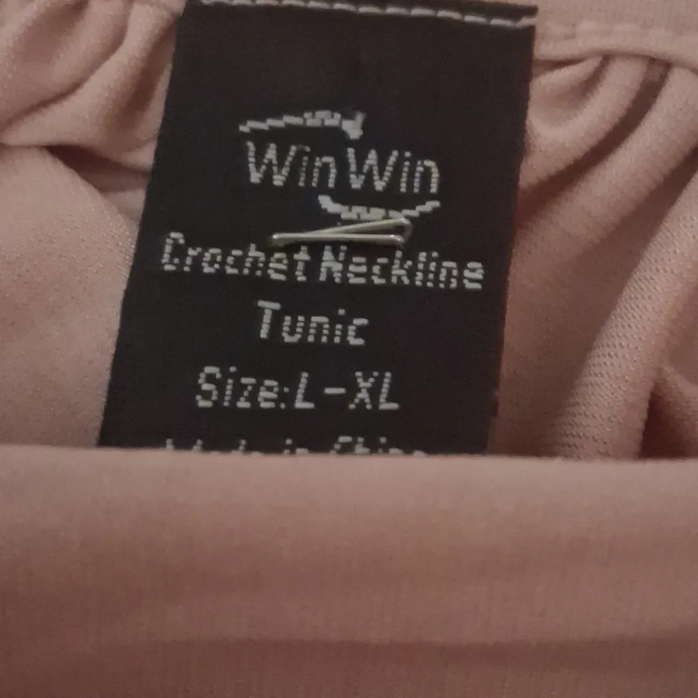 WinWin Peach Crochet Accent Blouse 3/4 Bell Sleeve L-X - Picture 4 of 5